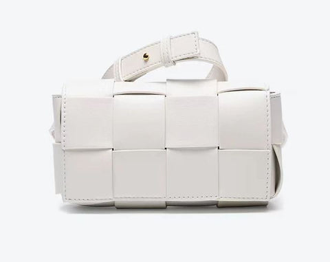 Handmade waterproof white top-grain genuine leather box bag with inner pockets and inner lining.
