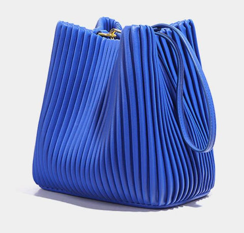 Handmade waterproof blue top grain leather bucket bag for women with inner pocket and inner lining